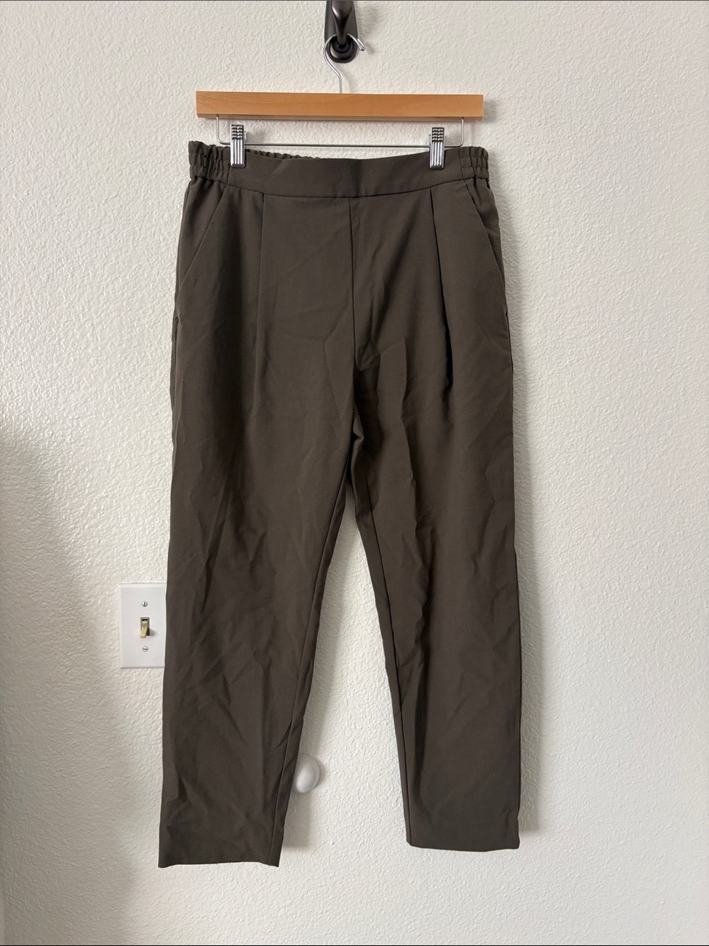 Aleida Tri Trousers in Dark Olive
